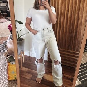 GRLFRND Blue Mica Crop Jeans in Romeo. Size 28